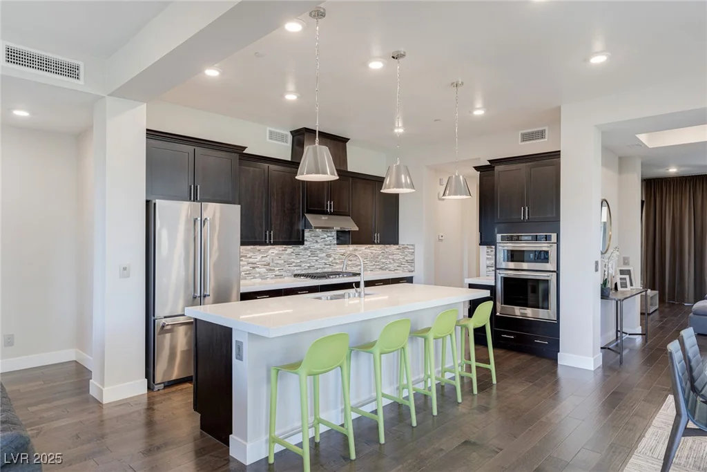 11280 Granite Ridge, Las Vegas, NV 89135