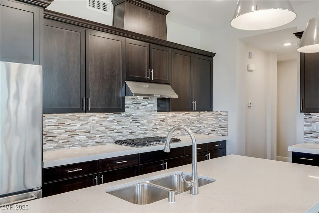11280 Granite Ridge, Las Vegas, NV 89135