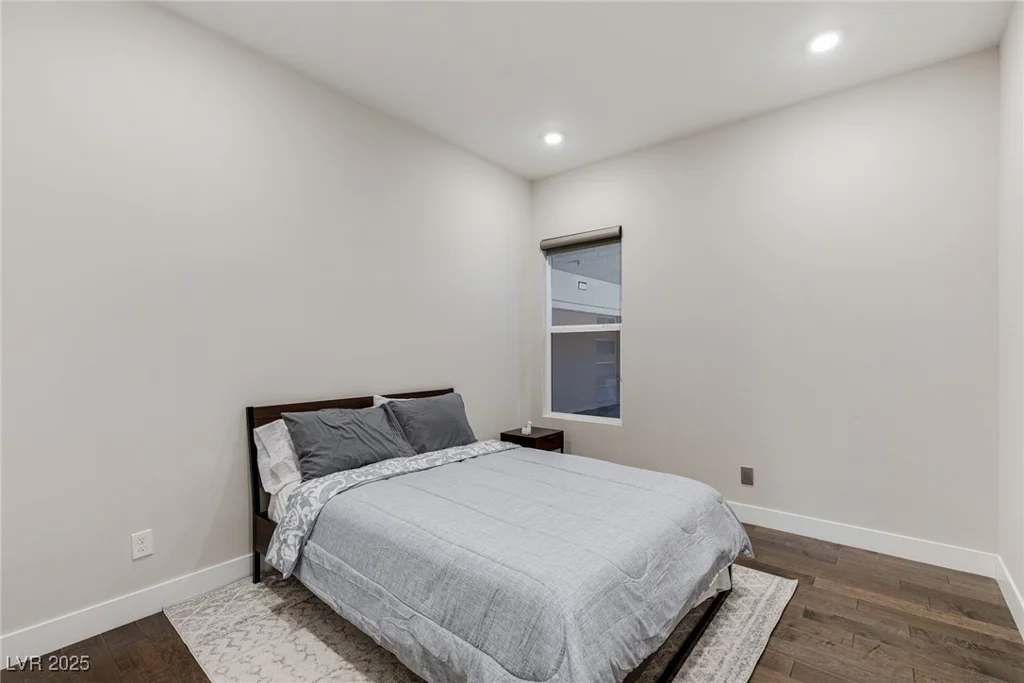 11280 Granite Ridge, Las Vegas, NV 89135