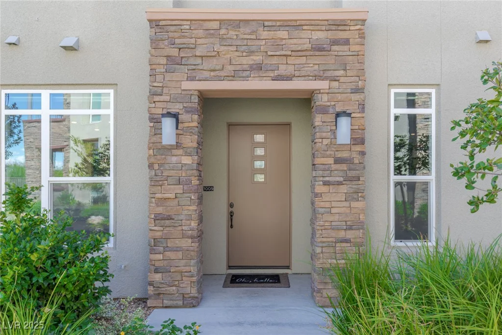 11280 Granite Ridge, Las Vegas, NV 89135