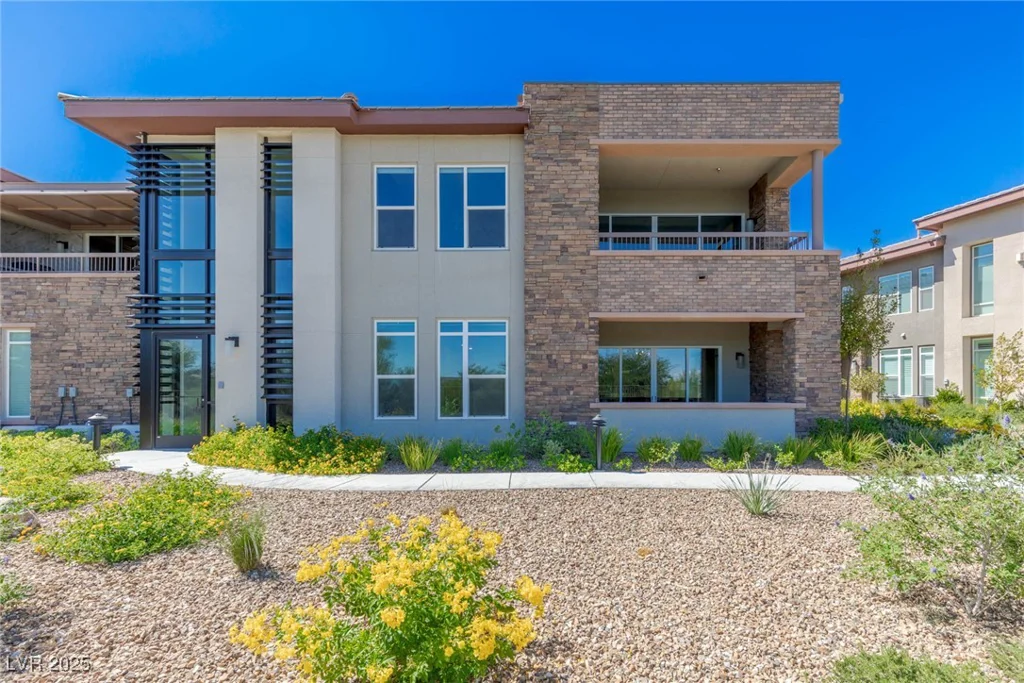 11280 Granite Ridge, Las Vegas, NV 89135