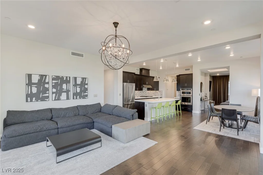11280 Granite Ridge, Las Vegas, NV 89135