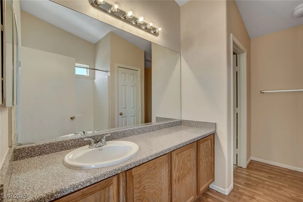 6241 Overhang, Henderson, NV 89011