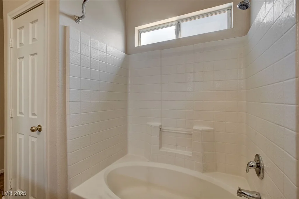 6241 Overhang, Henderson, NV 89011