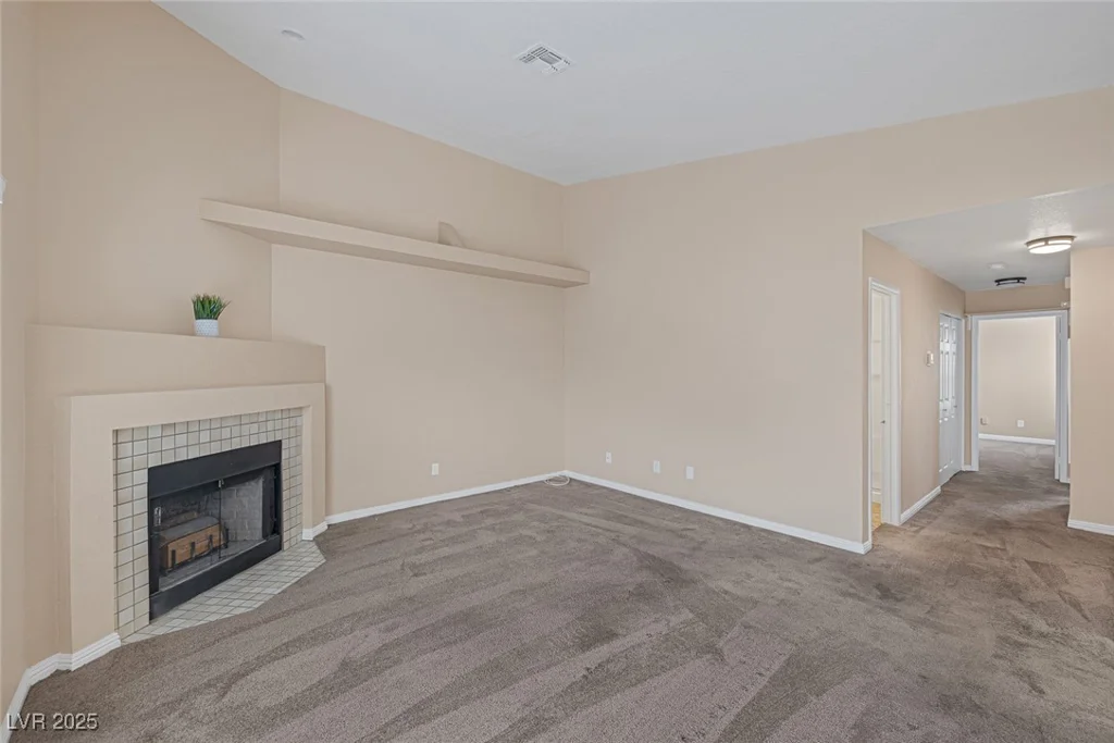 6250 Flamingo, Las Vegas, NV 89103