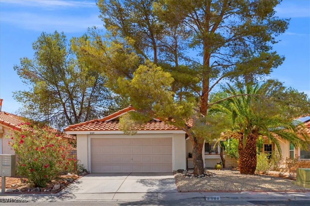 8509 Lansdale, Las Vegas, NV 89123
