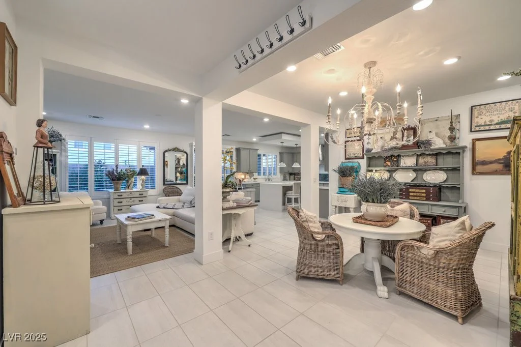 10140 Magnolia Creek, Las Vegas, NV 89141