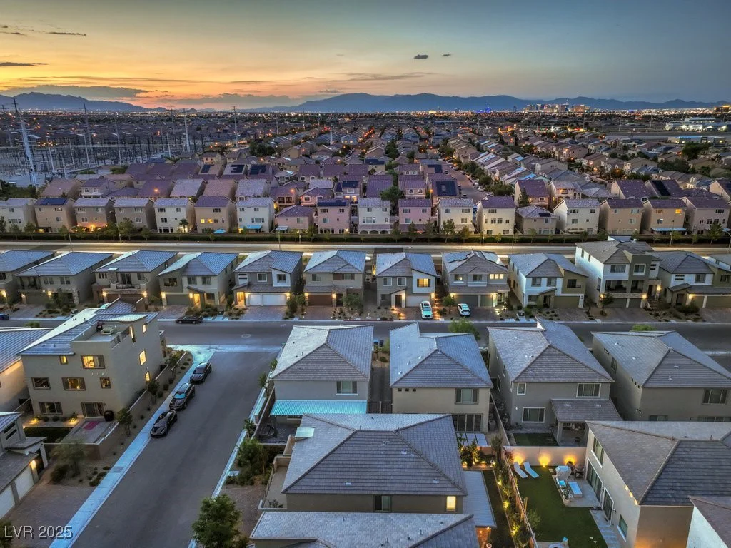 10140 Magnolia Creek, Las Vegas, NV 89141