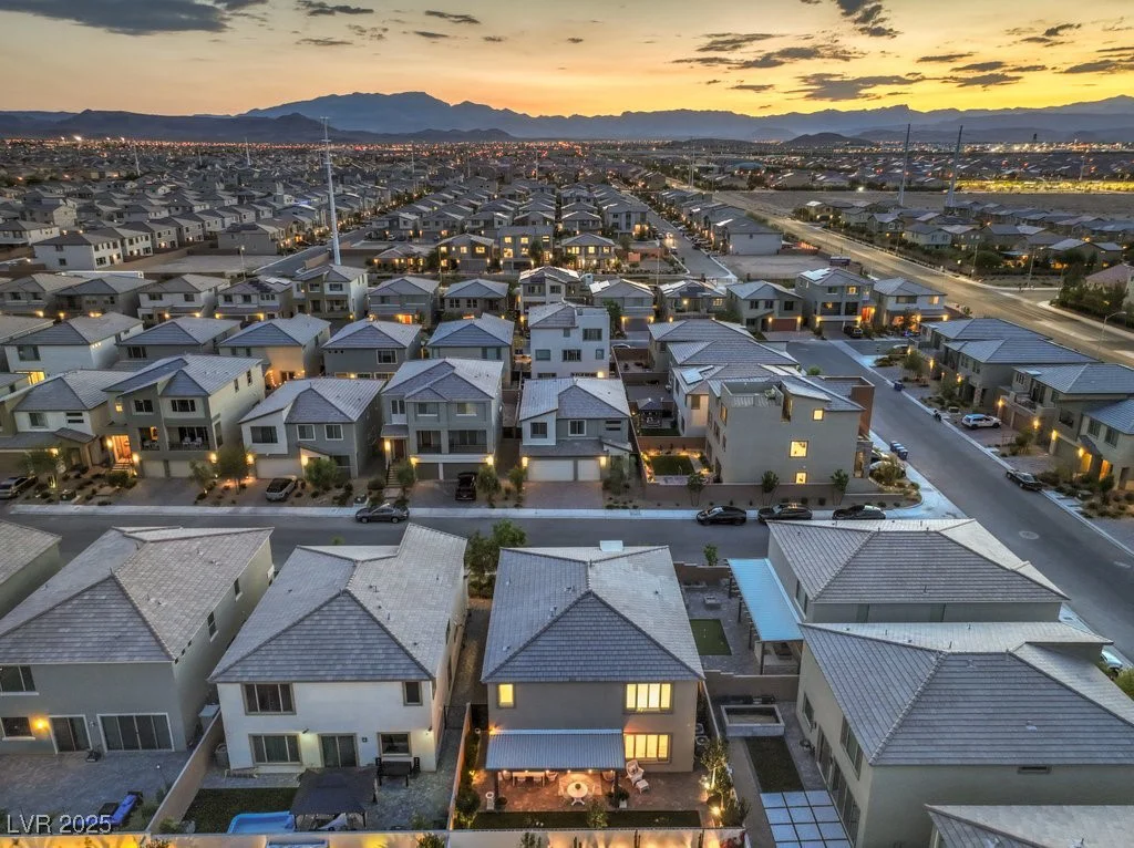 10140 Magnolia Creek, Las Vegas, NV 89141