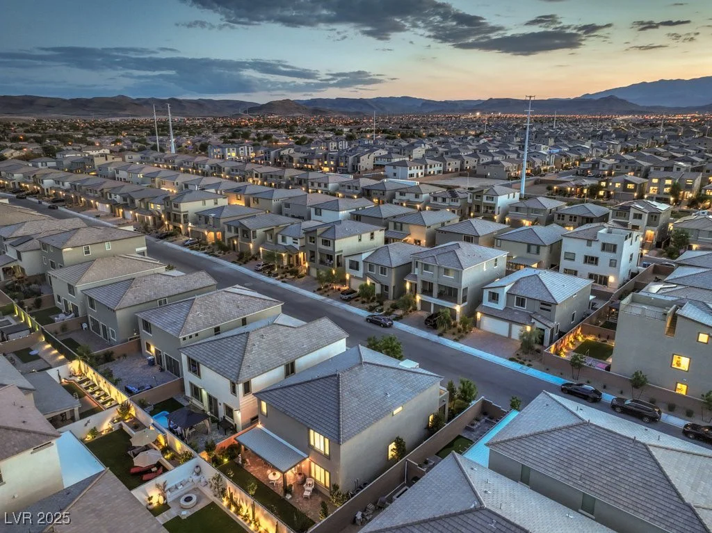 10140 Magnolia Creek, Las Vegas, NV 89141
