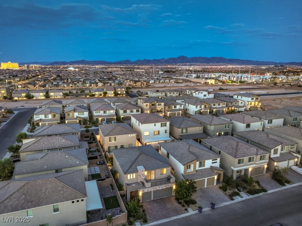 10140 Magnolia Creek, Las Vegas, NV 89141