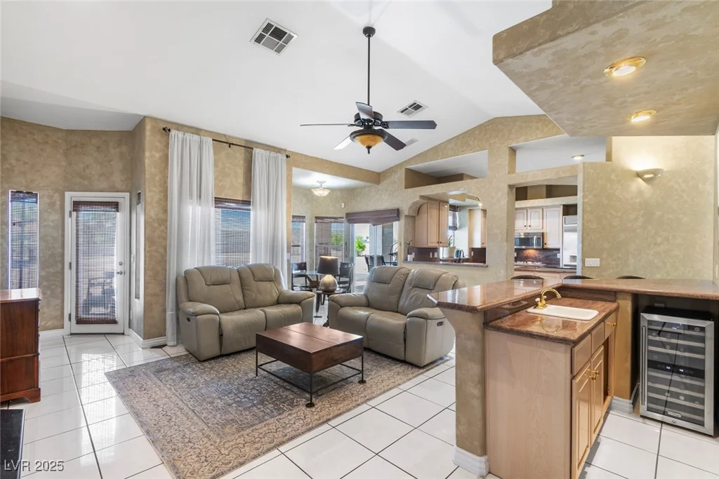 4545 Agate, Las Vegas, NV 89139