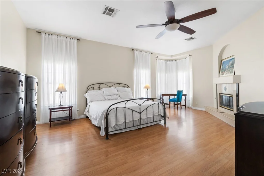 4545 Agate, Las Vegas, NV 89139
