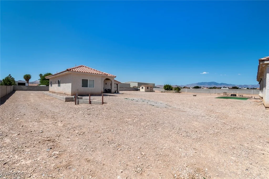 4545 Agate, Las Vegas, NV 89139