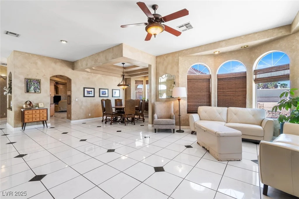 4545 Agate, Las Vegas, NV 89139