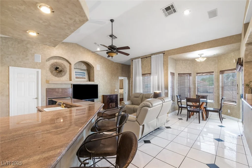4545 Agate, Las Vegas, NV 89139