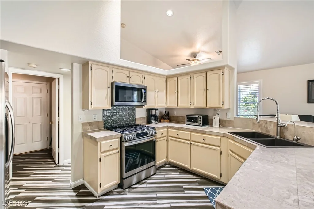 5489 Royal Vista, Las Vegas, NV 89149