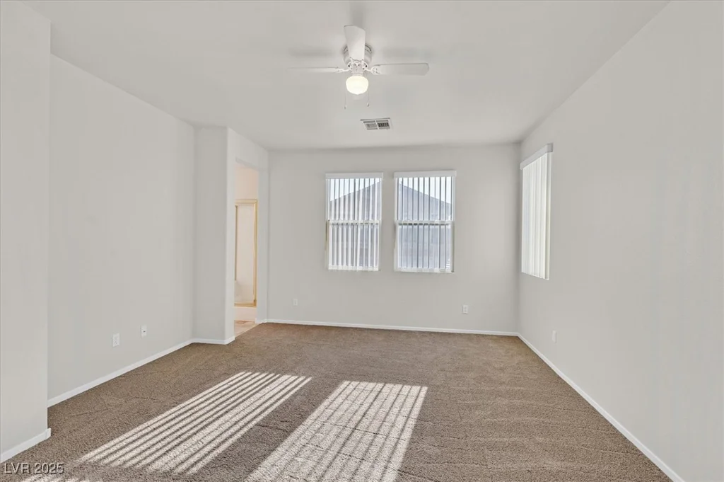 5717 Heineken, North Las Vegas, NV 89031