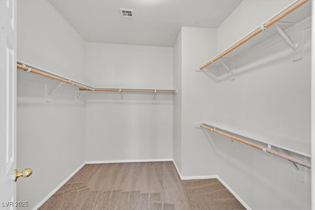 5717 Heineken, North Las Vegas, NV 89031