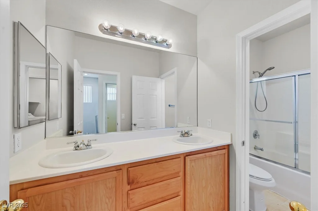 5717 Heineken, North Las Vegas, NV 89031