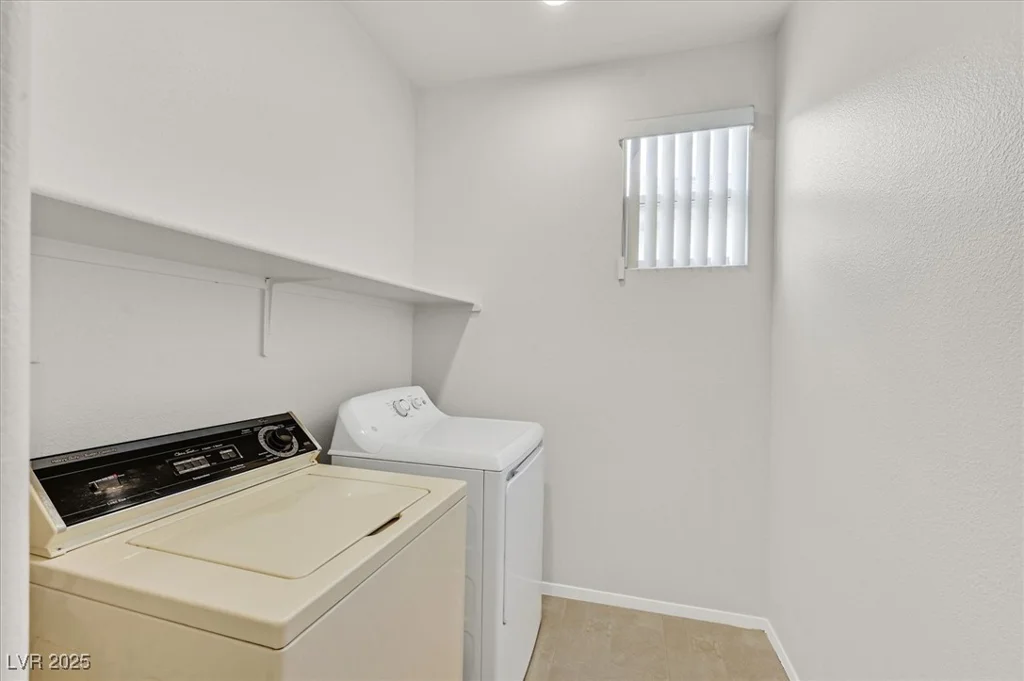 5717 Heineken, North Las Vegas, NV 89031