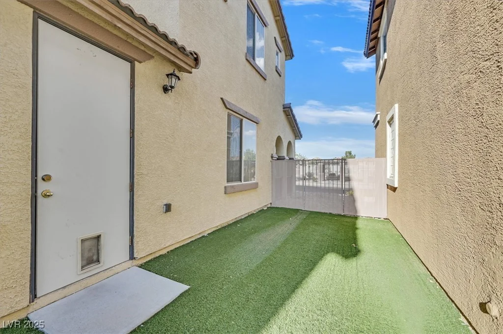 5717 Heineken, North Las Vegas, NV 89031