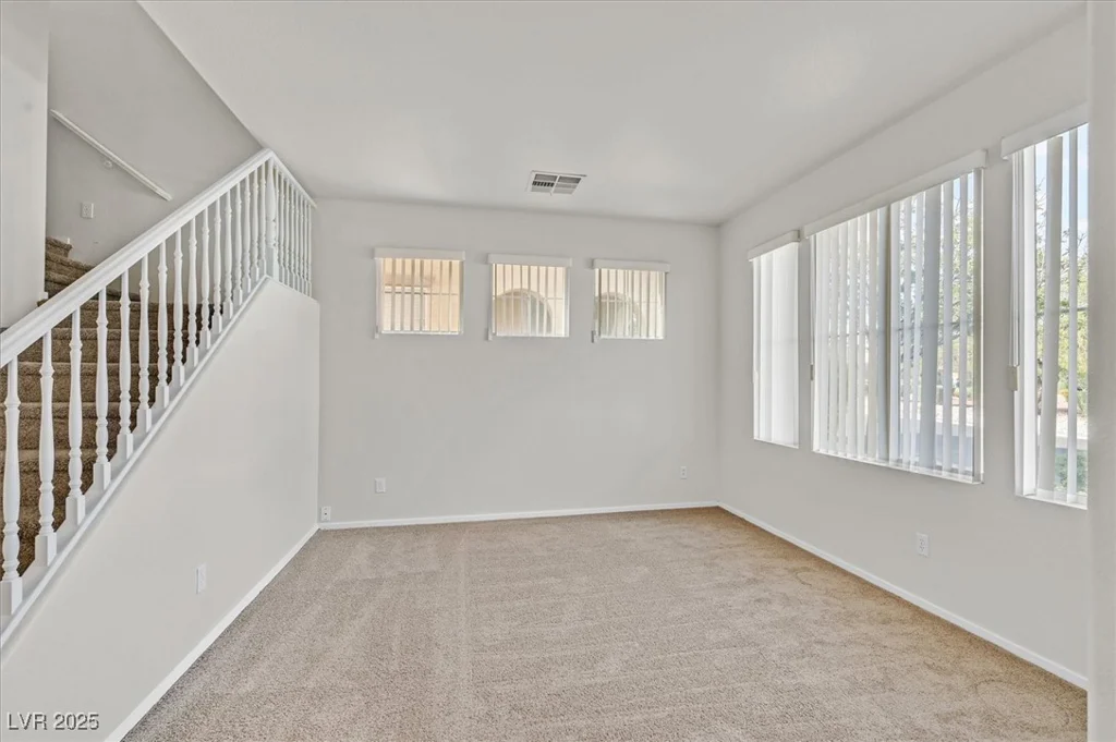 5717 Heineken, North Las Vegas, NV 89031