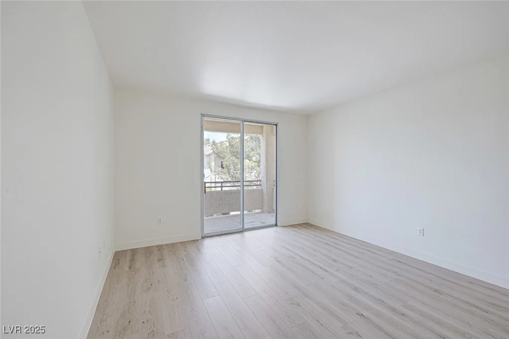 1830 Buffalo, Las Vegas, NV 89128