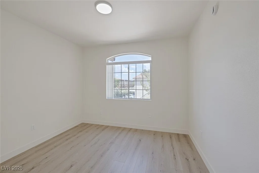 1830 Buffalo, Las Vegas, NV 89128