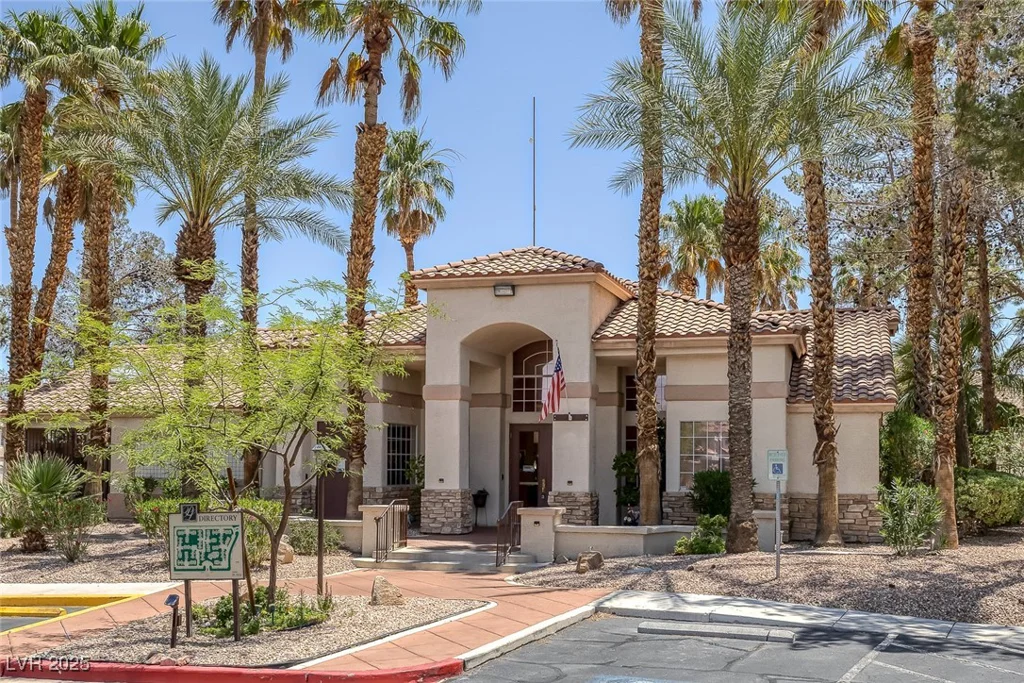 1830 Buffalo, Las Vegas, NV 89128