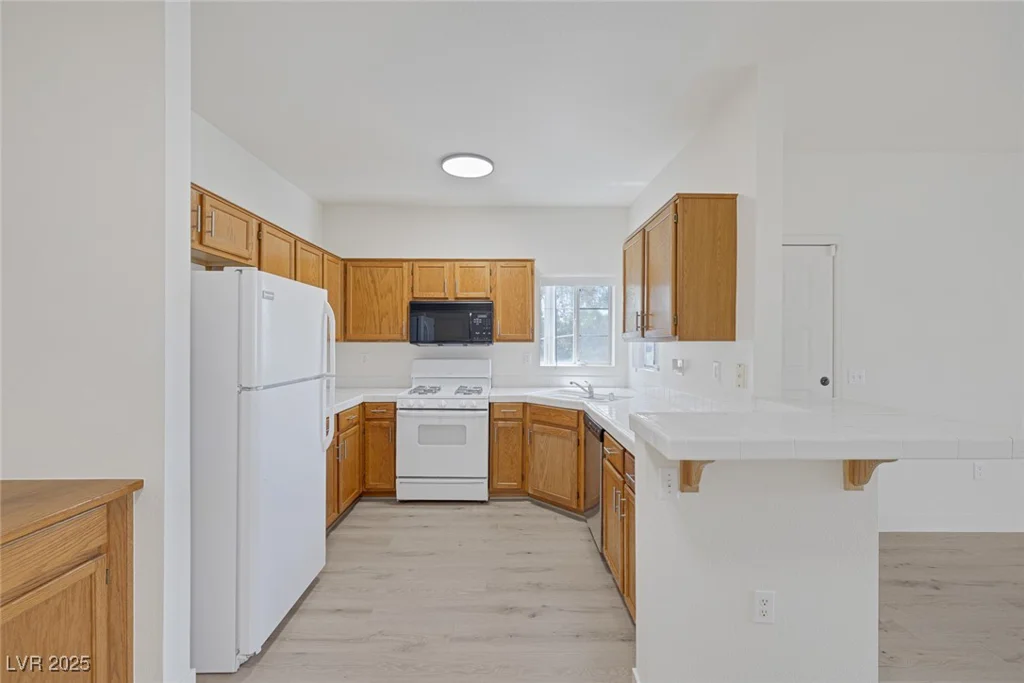 1830 Buffalo, Las Vegas, NV 89128