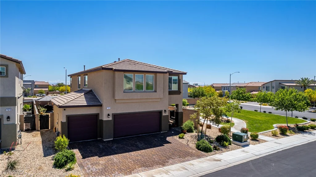 7824 Warm Winds, North Las Vegas, NV 89084