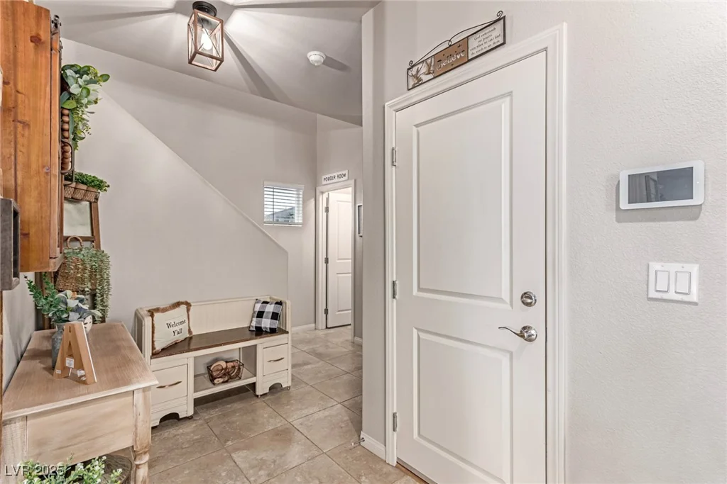 7824 Warm Winds, North Las Vegas, NV 89084