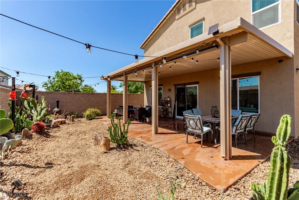 7824 Warm Winds, North Las Vegas, NV 89084