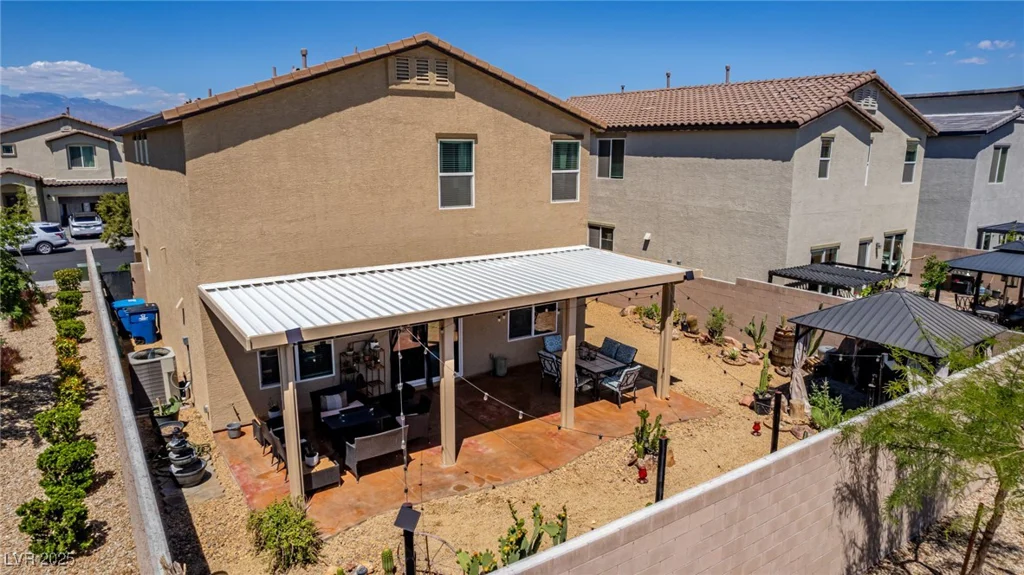 7824 Warm Winds, North Las Vegas, NV 89084