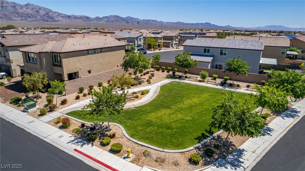 7824 Warm Winds, North Las Vegas, NV 89084