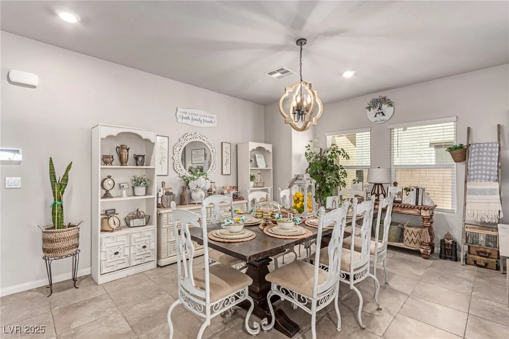7824 Warm Winds, North Las Vegas, NV 89084