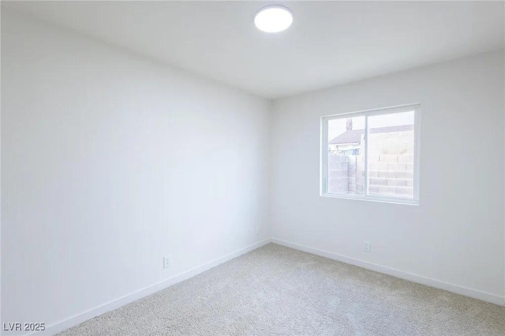 6170 University, Las Vegas, NV 89103