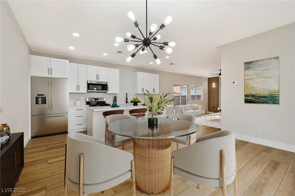 6388 Canyon Dawn, Las Vegas, NV 89108