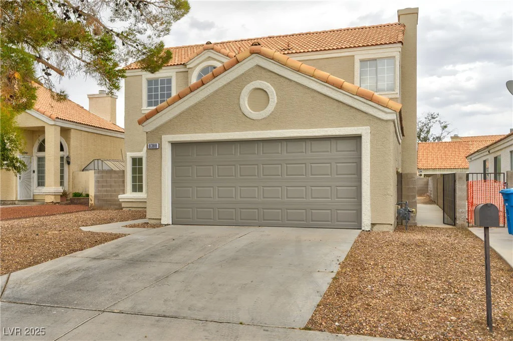 6388 Canyon Dawn, Las Vegas, NV 89108