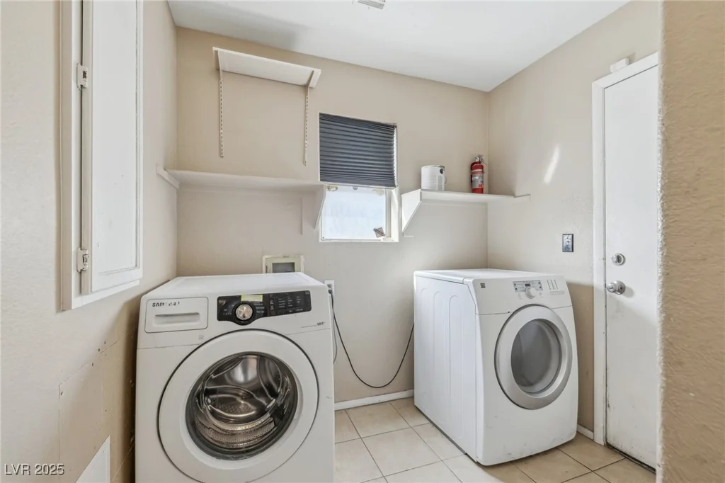 5636 Royal Castle, Las Vegas, NV 89130