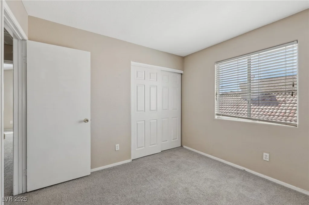5636 Royal Castle, Las Vegas, NV 89130
