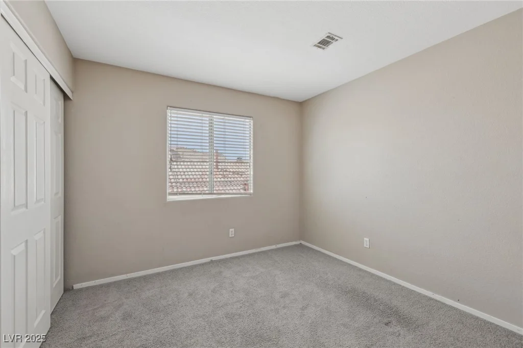 5636 Royal Castle, Las Vegas, NV 89130