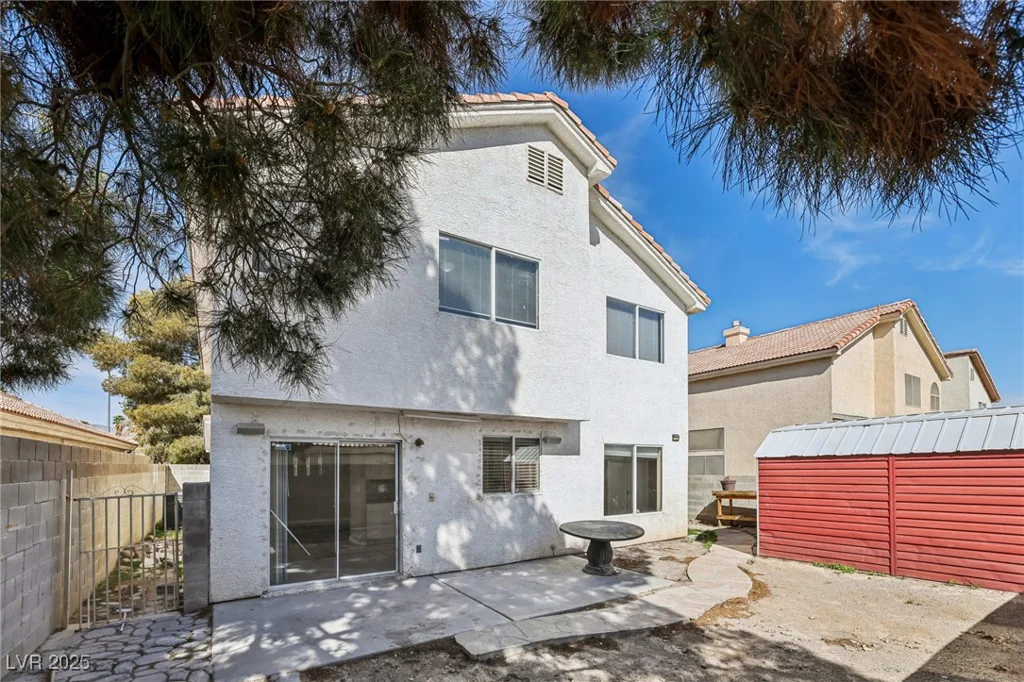 5636 Royal Castle, Las Vegas, NV 89130