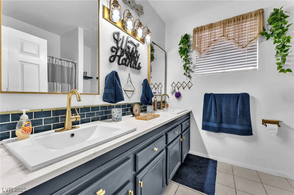 10654 Sidlaw Hills, Las Vegas, NV 89141