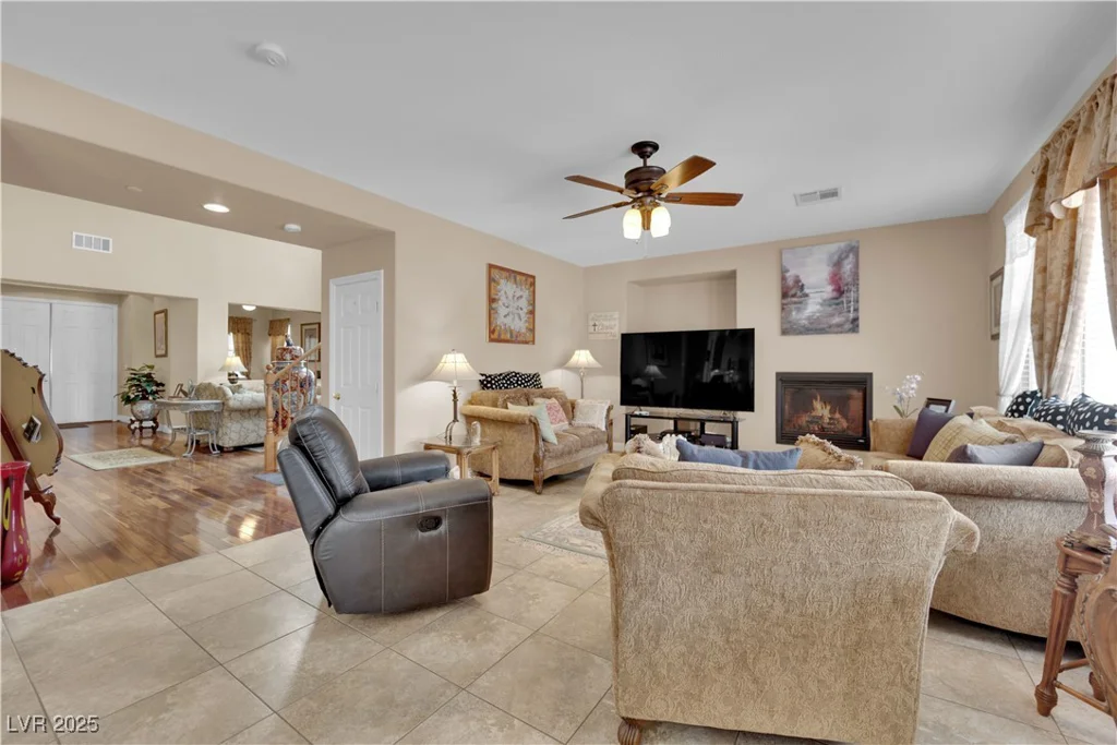 9614 Stonily, Las Vegas, NV 89178