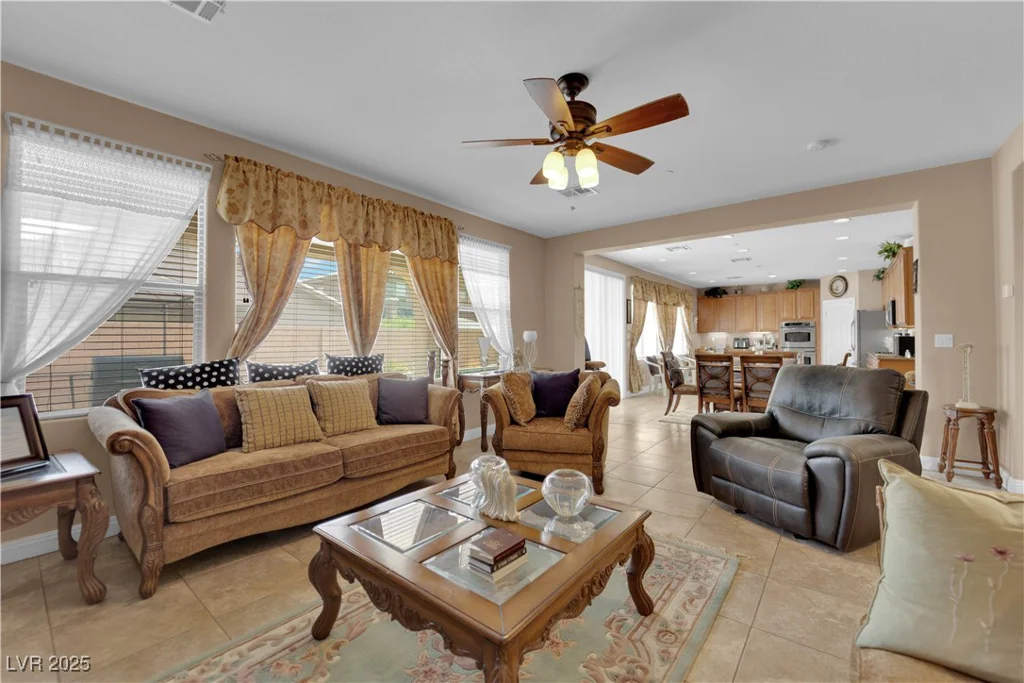 9614 Stonily, Las Vegas, NV 89178