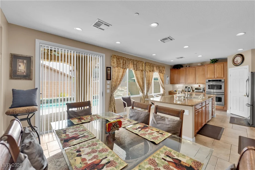 9614 Stonily, Las Vegas, NV 89178