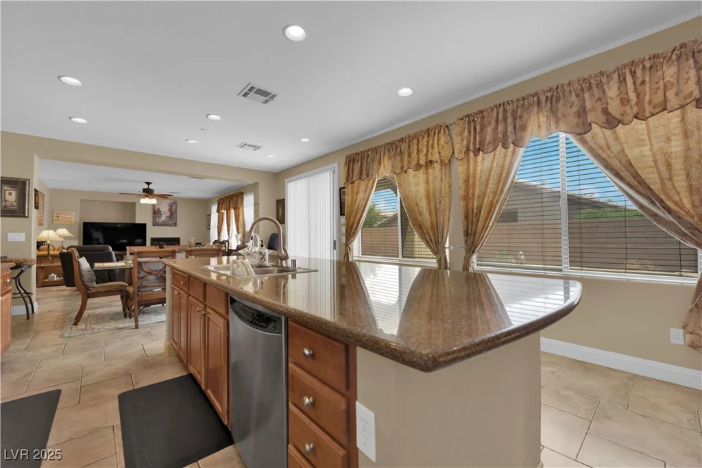 9614 Stonily, Las Vegas, NV 89178