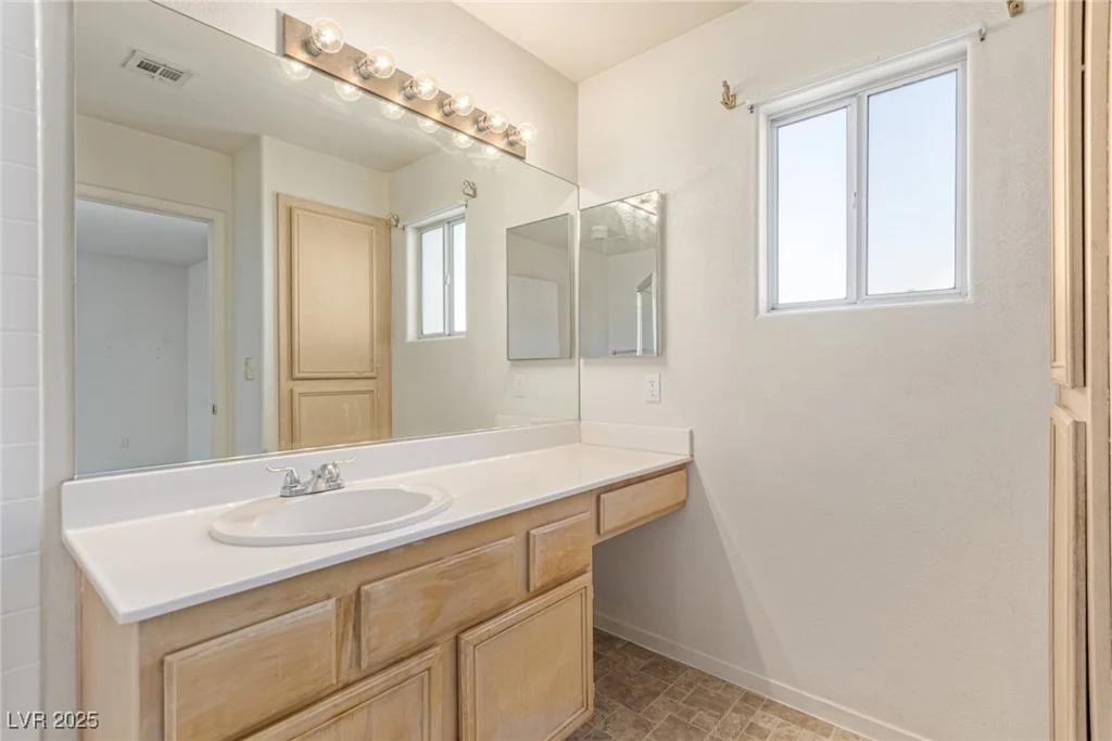 5249 Wave Dancer, Las Vegas, NV 89118